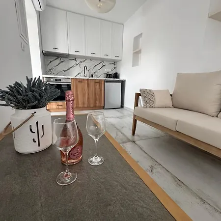 Apartman Byblos Cycladic House *