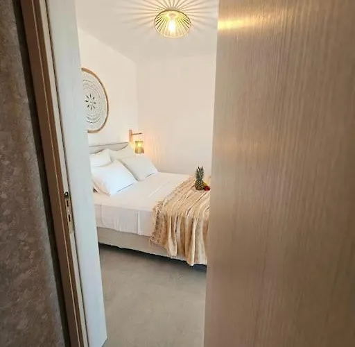 Byblos Cycladic House *